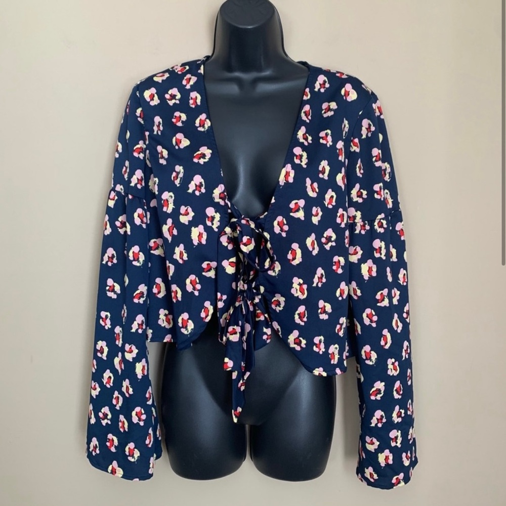 BCBG Navy Floral Tie Front Top - Picture 6 of 9